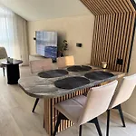 Ramu Ramu - Two-bedroom With Pool & Jacuzzi