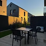 Appartement Ramu Ramu - Two-bedroom With Pool & Jacuzzi Palanga