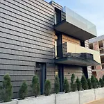 Ramu Ramu - Two-bedroom With Pool & Jacuzzi Appartement