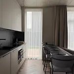 Ramu Ramu - Two-bedroom With Pool & Jacuzzi Appartement Palanga