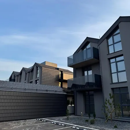 Ramu Ramu - Two-Bedroom Apartments With Pool & Jacuzzi Palanga