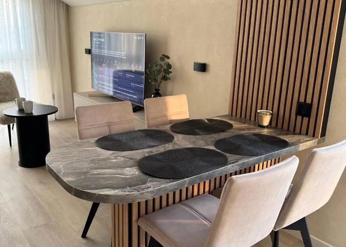 Ramu Ramu - Two-Bedroom Apartments With Pool & Jacuzzi